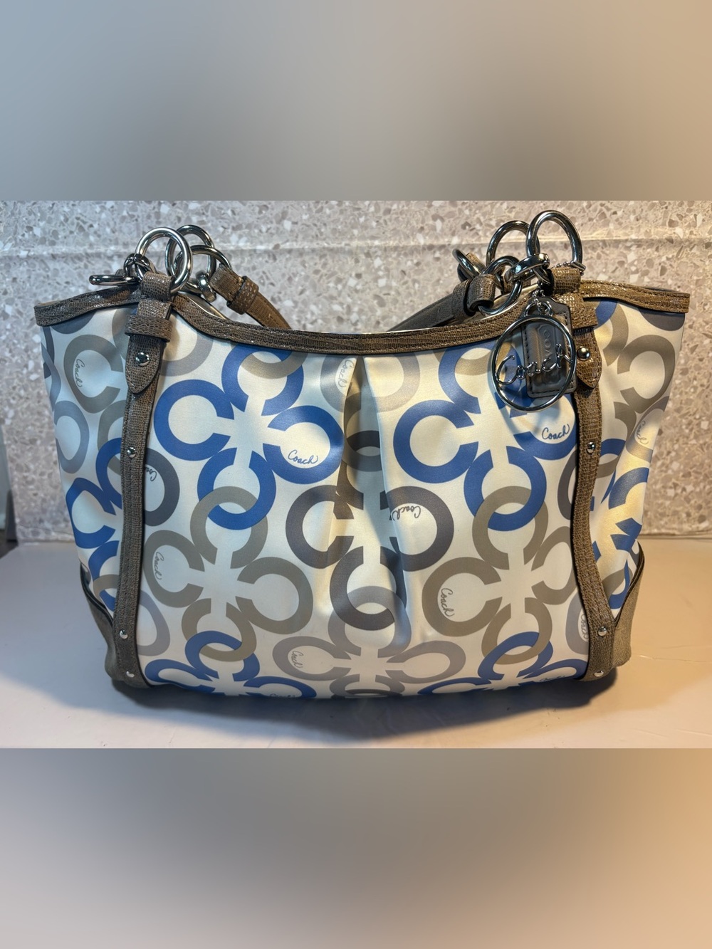 Coach Alexandra Chain-Link Clover Signature Tote, F20806, EUC